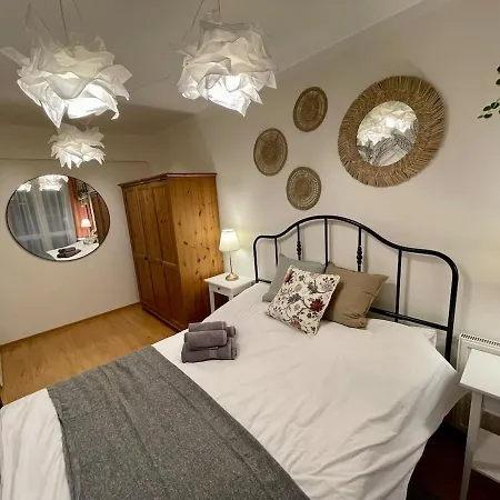 - Beautiful With Underground Garage Appartamento Cracovia